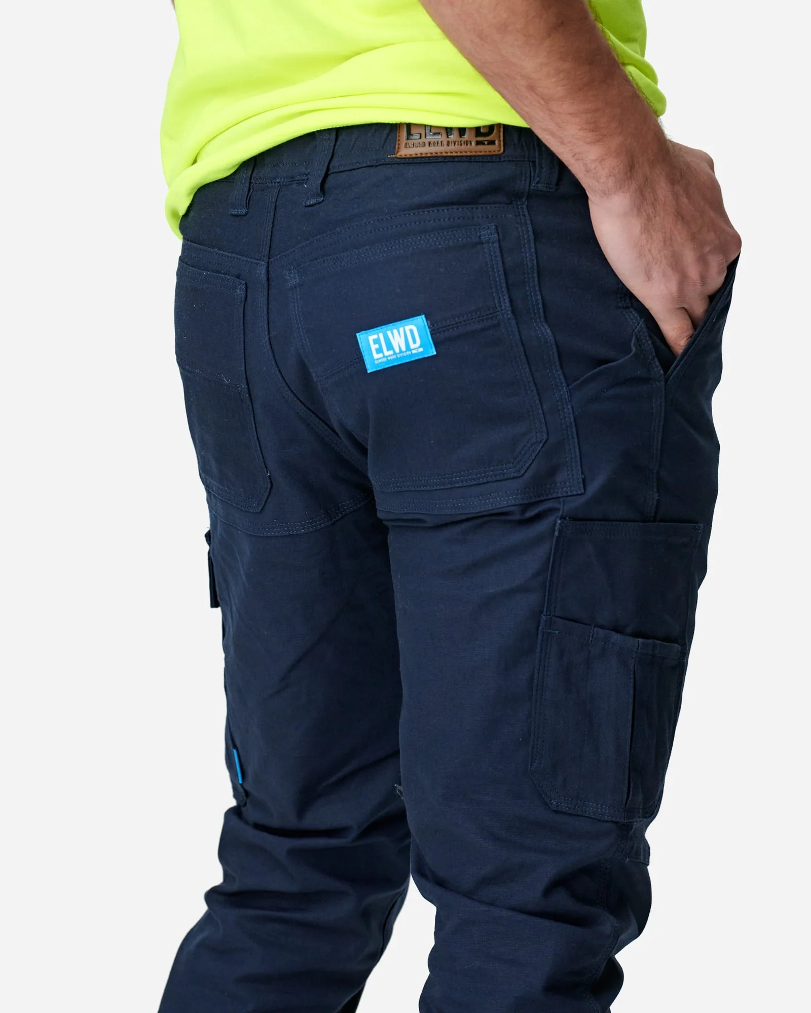 Elwood Men's Elastic Waist Cuffed Trouser - Image 12