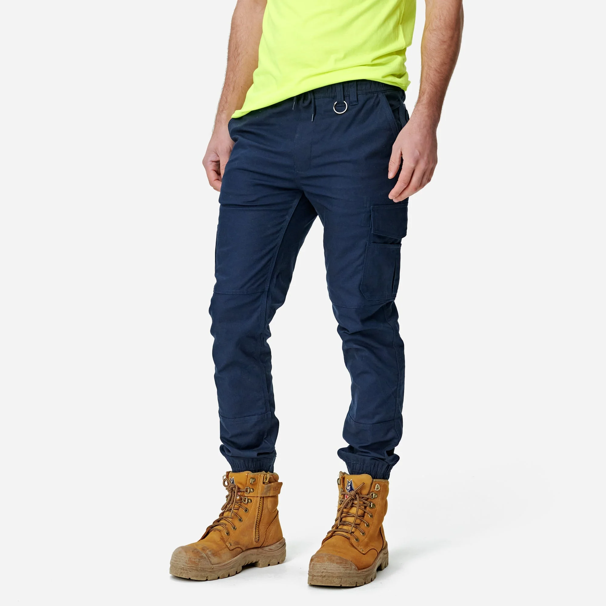 Elwood Men's Elastic Waist Cuffed Trouser - Image 3