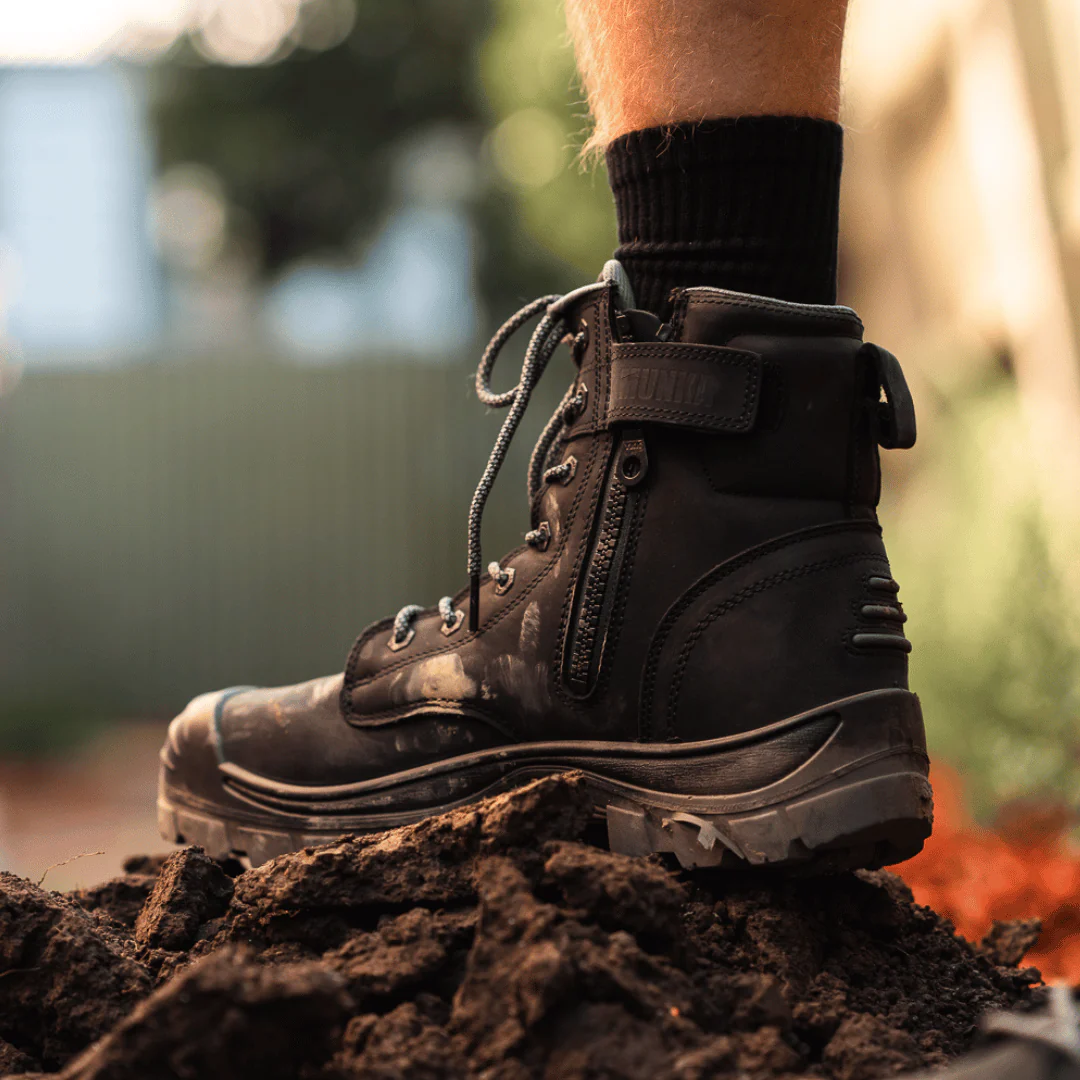 Munka Taurus Side Zip Work Boots - BLACK - Image 7