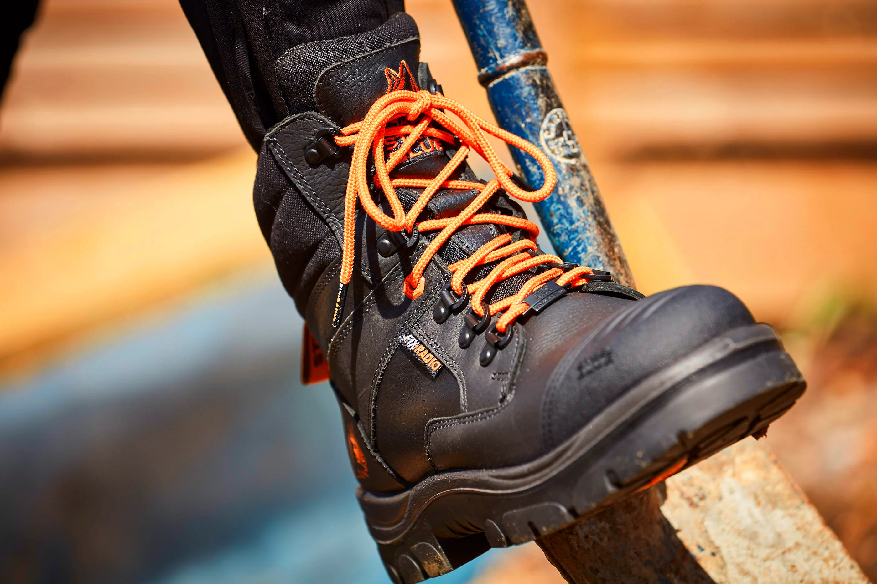 Steel Blue Southern Cross Zip Scuff -  FIX RADIO Safety Boots S3 - Image 12